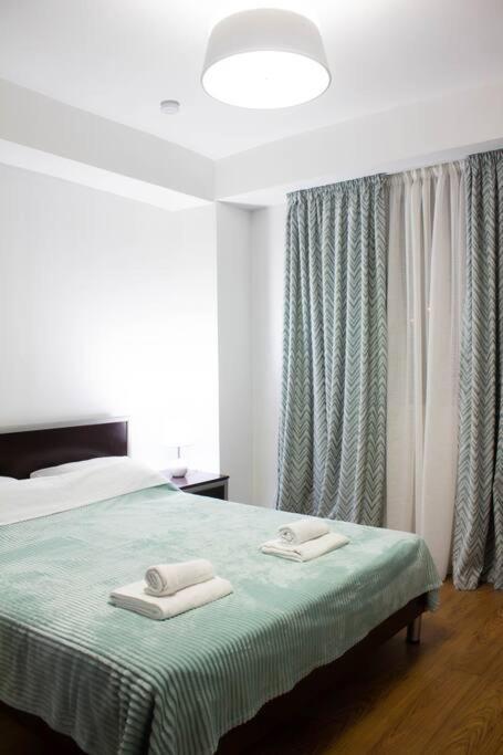 Bluebird, 2 Bedroom Stylish In * Batumi